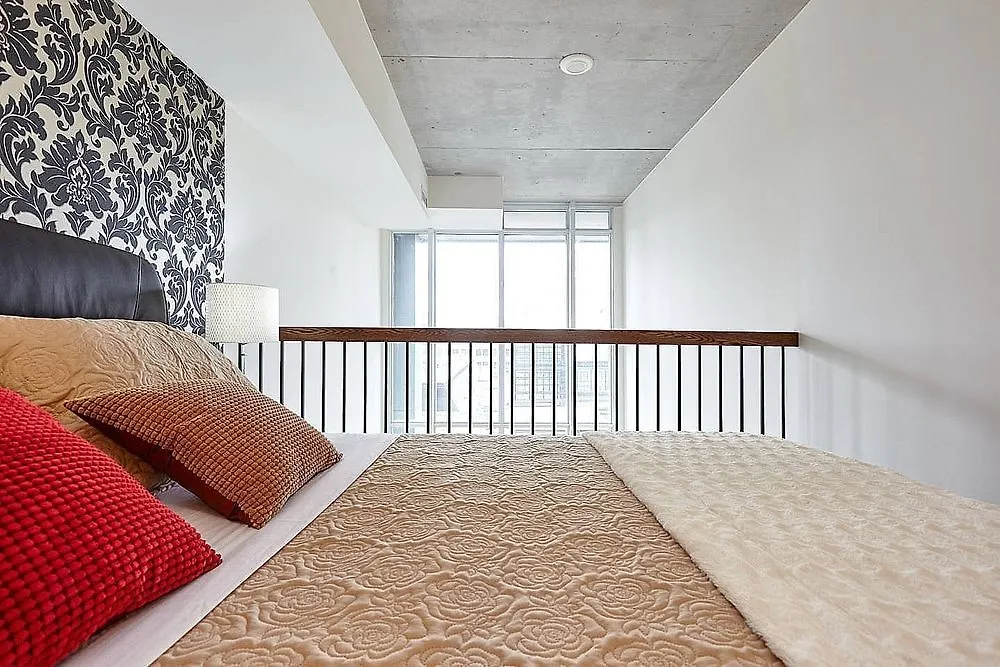 Lavish Suites - Two Story Loft - Downtown Торонто Апартаменты